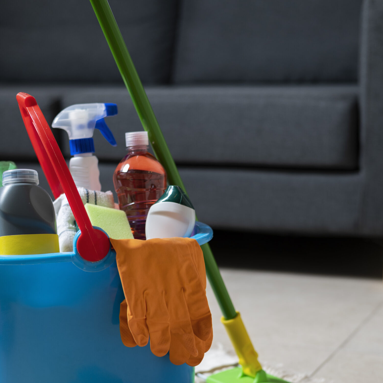 still-life-cleaning-tools